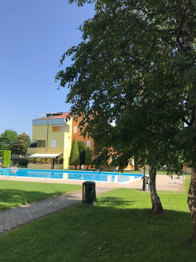 Appartamento Garden Сирмионе Экстерьер фото
